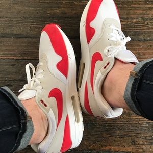 Meet your Posher, Corey